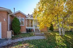 197 Livingstone Street W, Barrie, ON L4N 6Z9