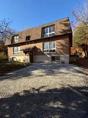 190 Borland Street E 1, Orillia, ON L3V 2C3