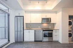 681 YONGE Street, Barrie, ON L4E 4N8