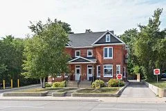170 Bradford Street 201, Barrie, On L4n 3b5