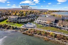 61 Cranberry Surf Street, Collingwood, ON L9Y 5C4