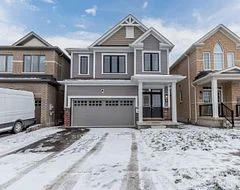 Detached in Barrie