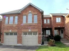 6 Bailey Court, Barrie, ON L4N 8N1