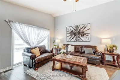 Detached in Barrie
