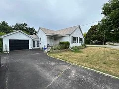 121 Cumberland Street, Barrie, On L4n 2p8