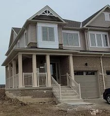 1 Sagewood Avenue Upper, Barrie, ON L9J 0K8