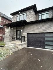Att/Row/Townhouse in Wasaga Beach
