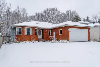 8 Bridle Road, Penetanguishene, On L9m 1j5