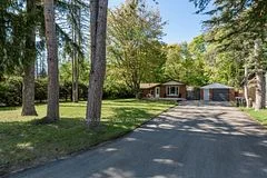 11 Broad Street, Penetanguishene, ON L9M 1E9