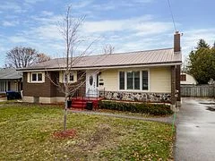 35 Walnut Street, Collingwood, On L9y 3c3