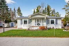 24 Topaz Street, Wasaga Beach, ON L9Z 1X7
