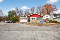 1048 Mosley Street, Wasaga Beach, ON L9Z 2G1
