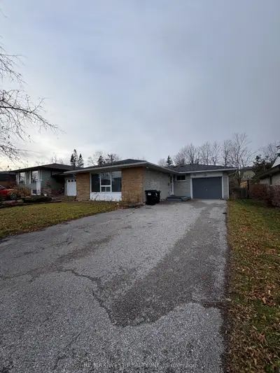 Detached in Barrie