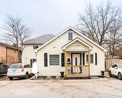 256 Dunlop Street W 2, Barrie, ON P0A 1C0