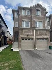 Att/Row/Townhouse in Barrie
