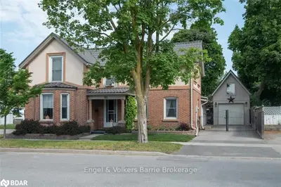 46 PARK Street, Barrie, ON L4N 1H5