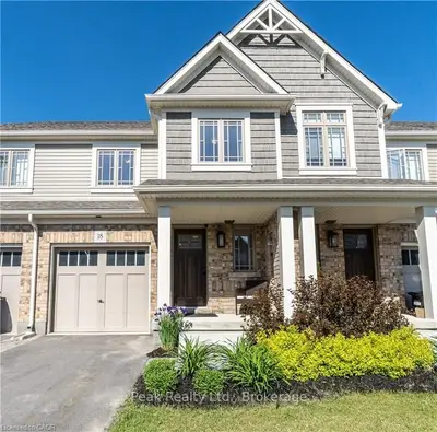 18 ARCHER Avenue, Collingwood, ON L9Y 3B7