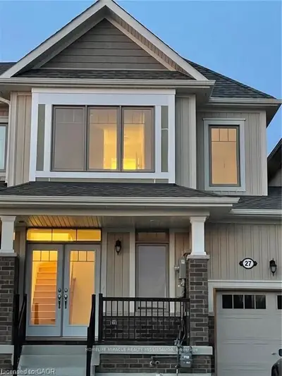 27 ALBANY ST Street, Collingwood, ON L9Y 3W8