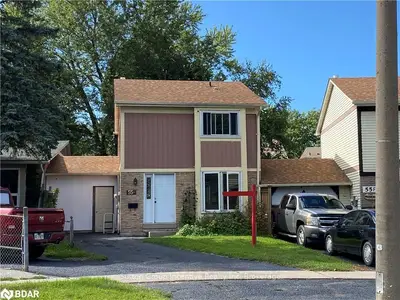 55G CHAUCER Crescent, Barrie, ON L4N 4T8