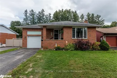 417 Arthur Street, Orillia, On L3v 3m9
