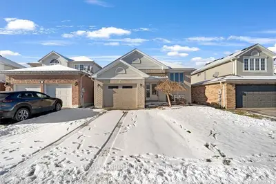 240 ESTHER Drive Bsmt, Barrie, ON L4N 0G3