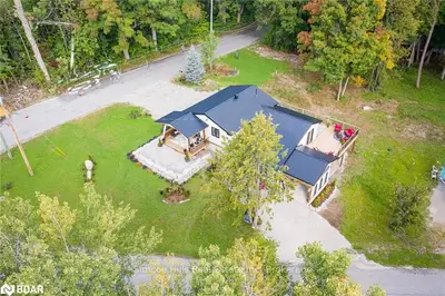 4387 HURONIA Road, Severn, ON L3V 0G7
