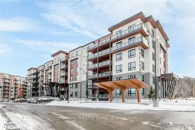306 Essa Road 402, Barrie, On L9j 0h5