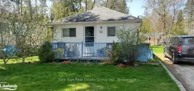 56 68TH Street N, Wasaga Beach, ON L9Z 1T8