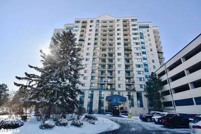 75 ELLEN Street 207, Barrie, ON L4N 7R6