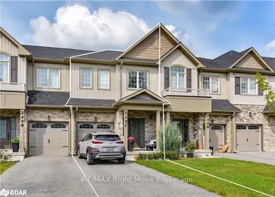 248C JAMES Street, Orillia, ON L3V 8K9