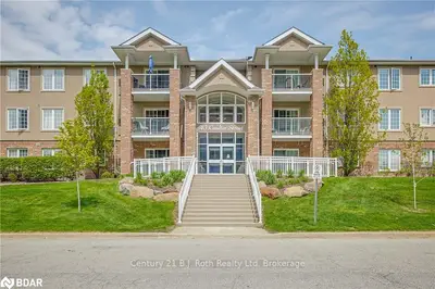 43 Coulter Street 11, Barrie, On L4n 6l9