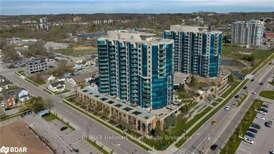 37 Ellen Street, Barrie, On L4n 6g2