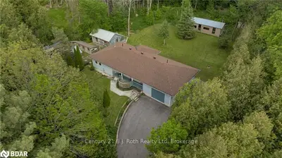 1775 Division Road East Road, Severn, On L3v 0x8