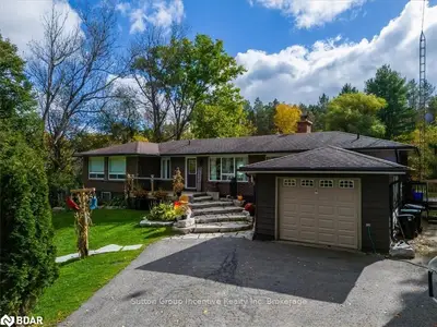 1043 Peter Street W, Oro-medonte, On L0l 2j0