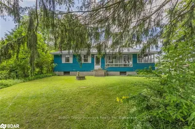 126 Lakeshore Road East, R.r. # 1, Oro-medonte, On, L0l 2e0