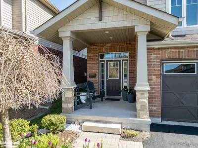 38 Sherwood Street, Collingwood, On L9y 0c5