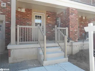 36 Hay Lane Lane, Barrie, On L9j 0c2