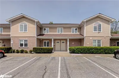 222 STEEL Street, Barrie, ON L4M 2G9