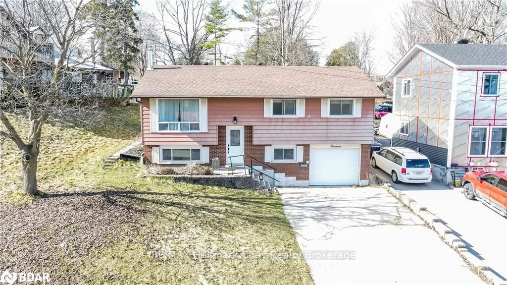 14 Dunn Avenue, Orillia, On L3v 2n9