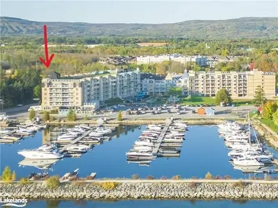 9 Harbour Street E 5105-5107, Collingwood, On L9y 5c5