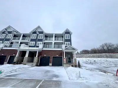 Att/Row/Townhouse in Midland