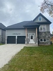 72 Old Mosley Street A, Wasaga Beach, ON L9Z 2J5
