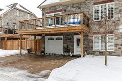 578 Mosley Street, Wasaga Beach, ON L9Z 2H9