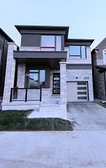 352 Madelaine Drive, Barrie, ON L8J 0Y5