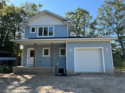 10 Frederick Drive, Wasaga Beach, On L9z 1p1