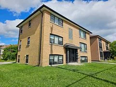 157 St Vincent Street 2, Barrie, ON L4M 3Y9