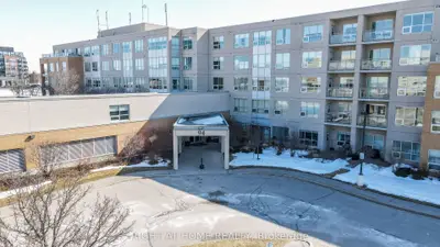 94 Dean Avenue 109, Barrie, ON L4N 0M3