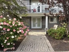 11 DAWSON Drive 717, Collingwood, ON L9Y 5B4