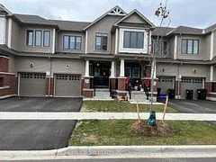 31 Tamworth Terrace, Barrie, ON L9J 0W5