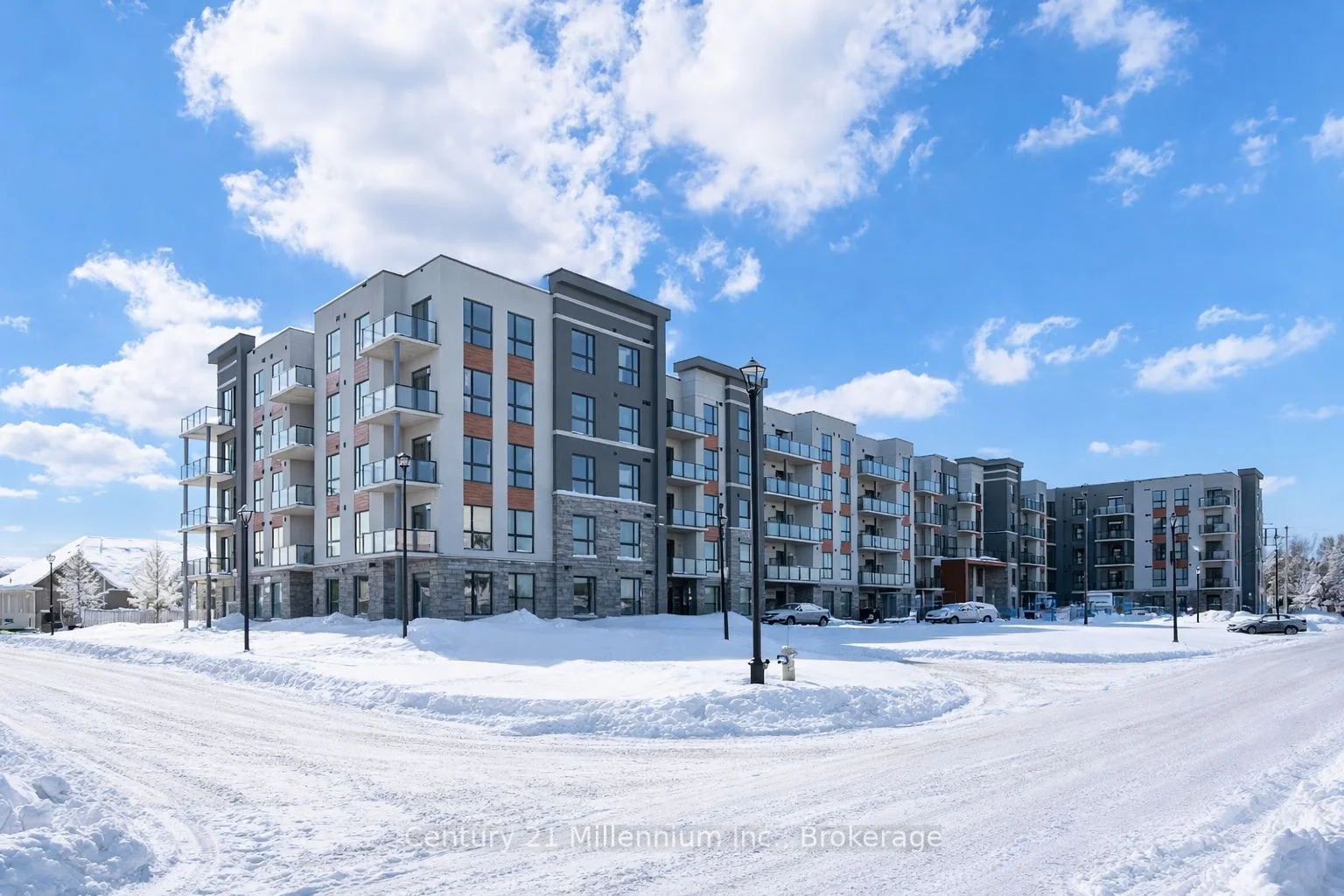 4 Kimberly Lane 519, Collingwood, On L9y 1e4